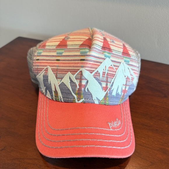 Pistil Womens - McKinley Trucker Hat EUC - Picture 1 of 3
